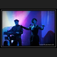 logo_Dear Strange (10)