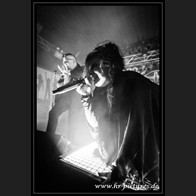 HR_D75_8929