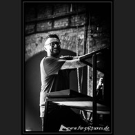 HR_D75_0292