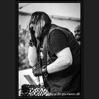 HR_D75_8541