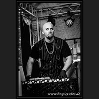 HR_D80_8896