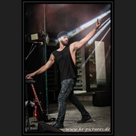 HR_D75_0463