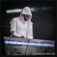 HR_D75_1401