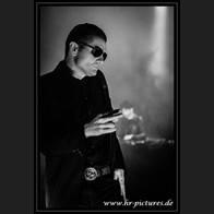 HR_D75_3214