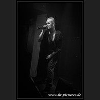 HR_D75_9739