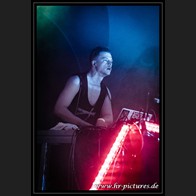 HR_D75_3235
