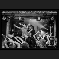 20240511_SheHatesEmotions_053