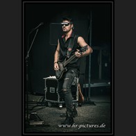 202500907_Heldmaschine_03