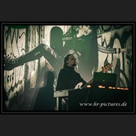 20251115_CHF_Dark_023