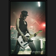 20260417_DMF_ThenComesSilence_06