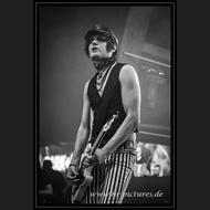 20260417_DMF_ThenComesSilence_18