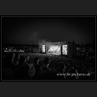 20260811_Moby_75